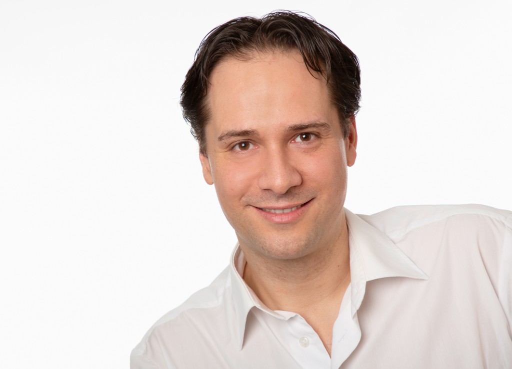 Dominic Tschan, founder of MarkMyAI